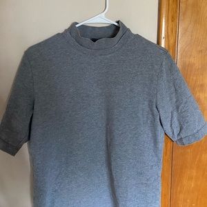 Men’s layered fashion turtle neck